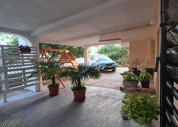 Ivan Sibenik - Apartment *