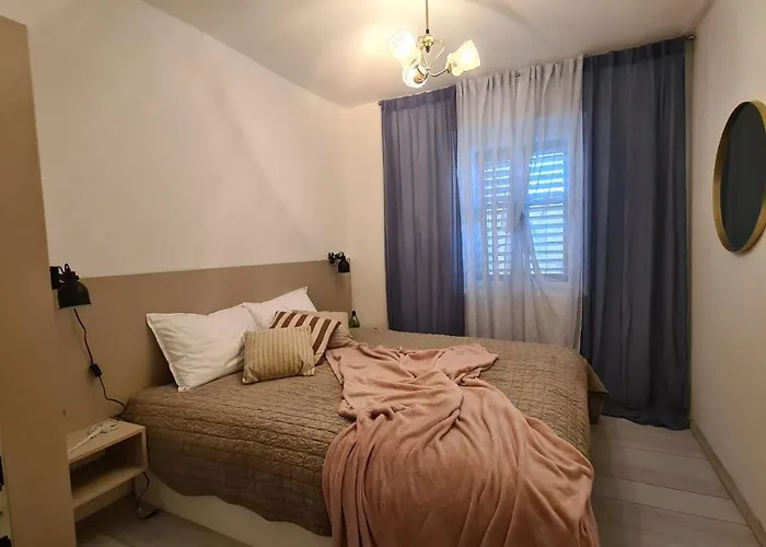 Ivan Sibenik - Brodarica (Sibenik-Knin)